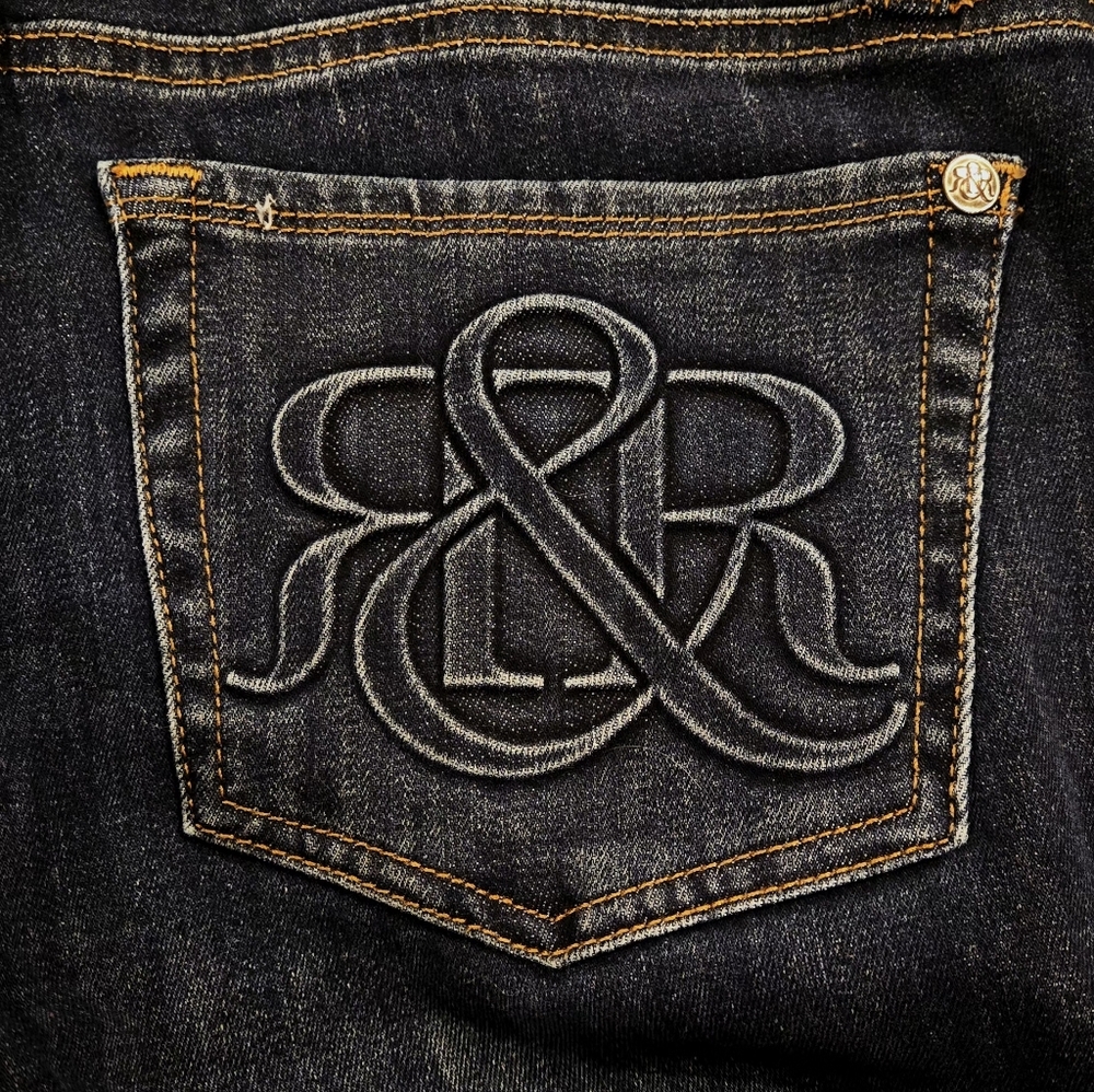 😎 SALE! NWOT Rock & Republic Kasandra Raised Logo Bootcut Jeans - Picture 6 of 6